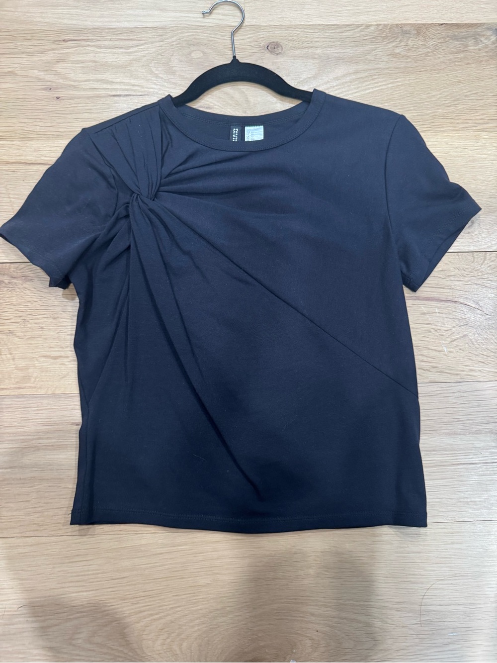 H&M Black Short Sleeve Tee with Shoulder Twist